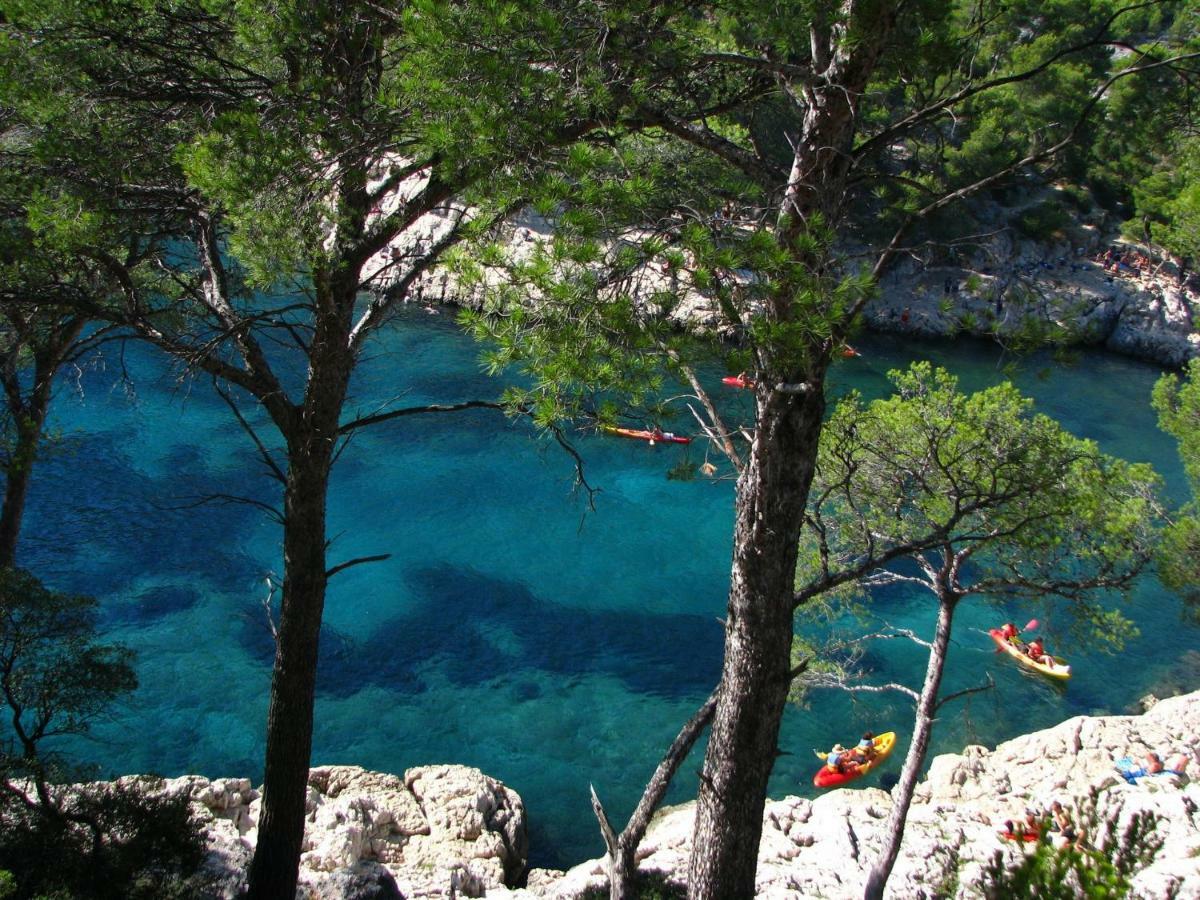 Charmant Studio Cassis Luaran gambar